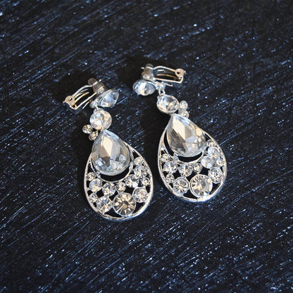Bridal Hair Accessories Set – Flowers, Crown, Necklace & Earrings